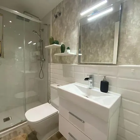 Piso 3 Recien Reformado En Apartment Fuengirola